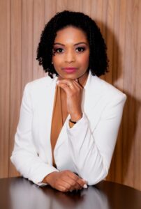 Dra Kelly Angelina Adovgada